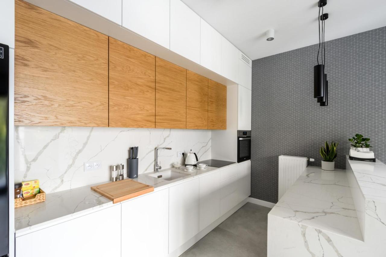 Zlota Luxury Apartments Varsovia Exterior foto