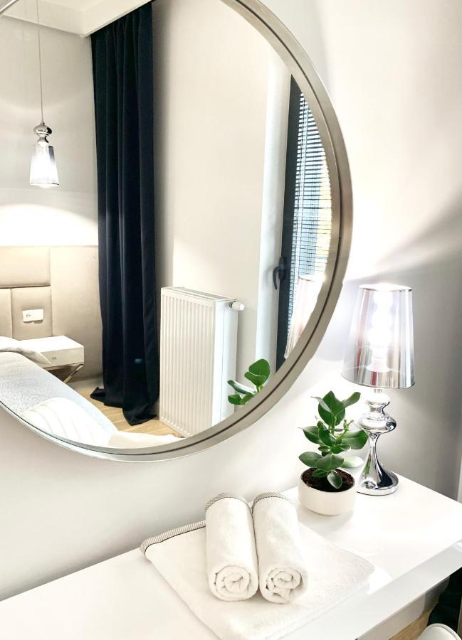 Zlota Luxury Apartments Varsovia Exterior foto