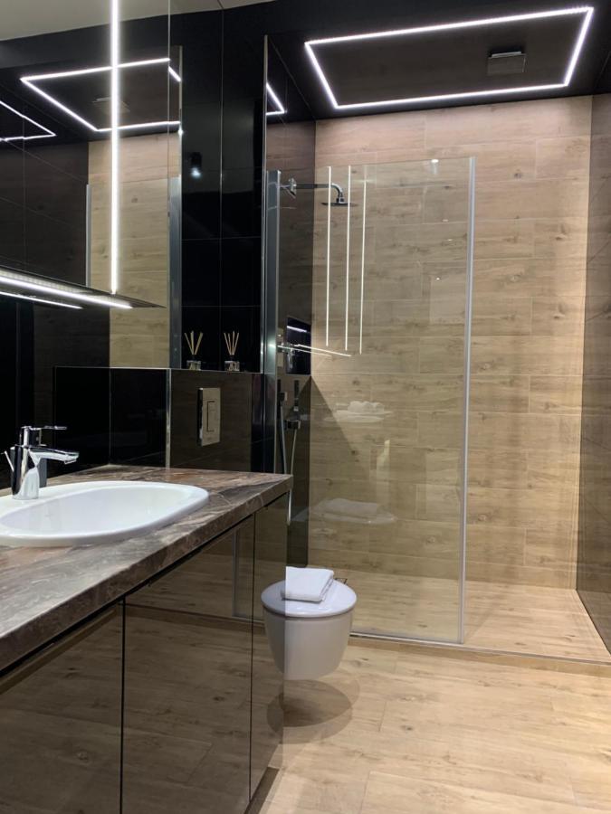 Zlota Luxury Apartments Varsovia Exterior foto